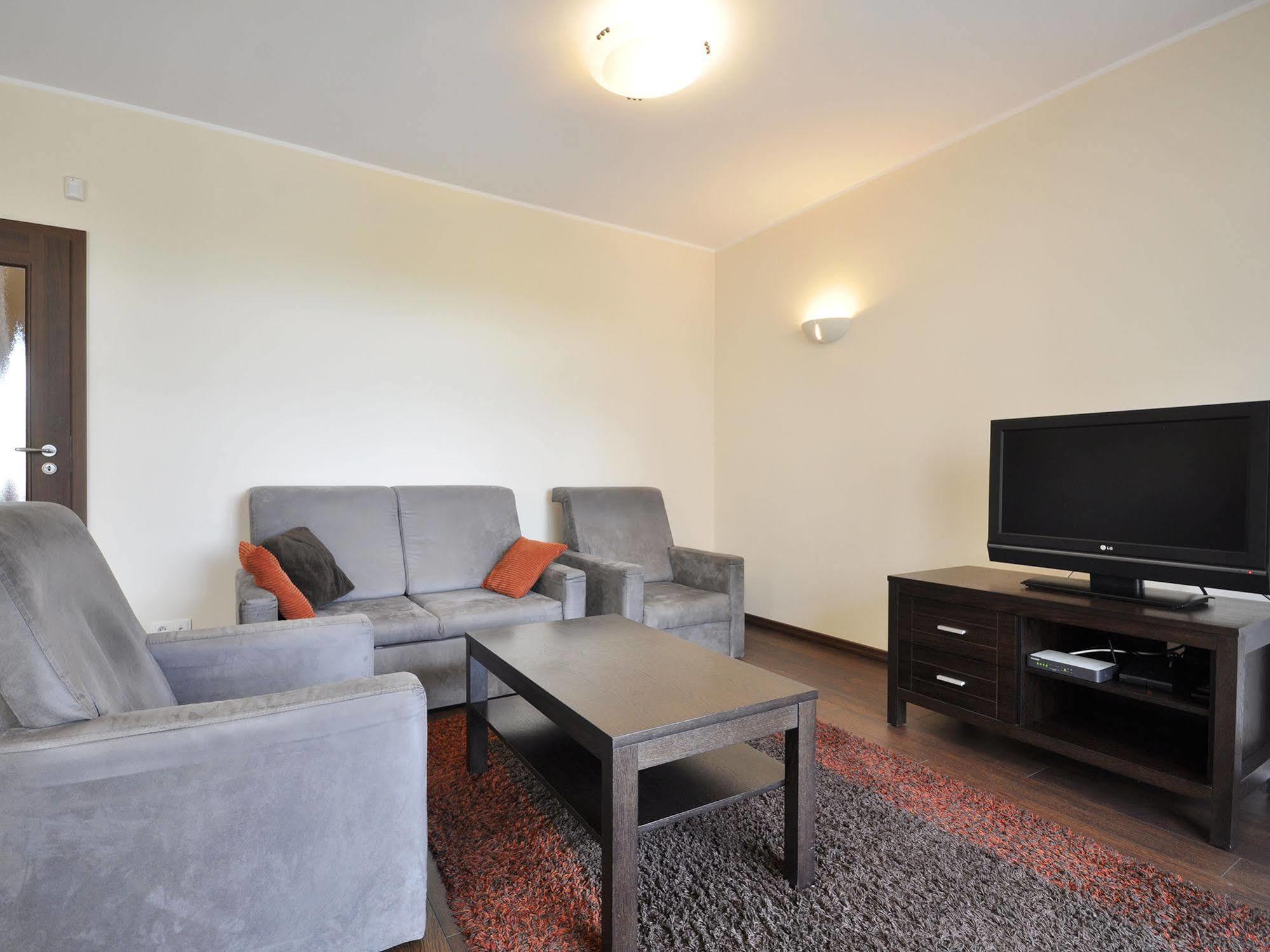 Dom & House - Apartments Sopot Kamienny Potok Bagian luar foto