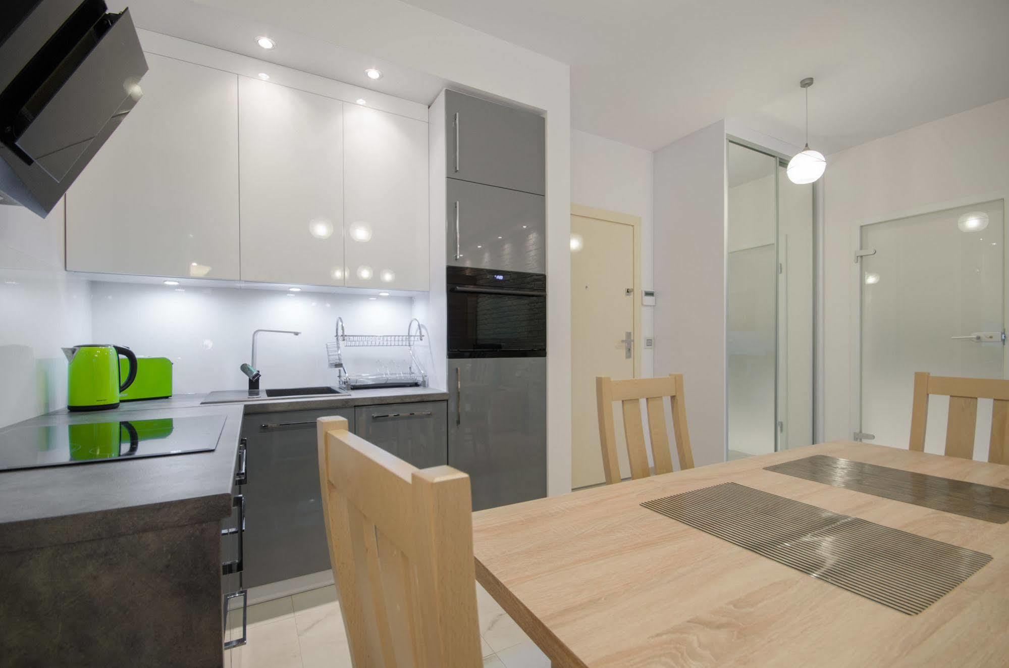 Dom & House - Apartments Sopot Kamienny Potok Bagian luar foto